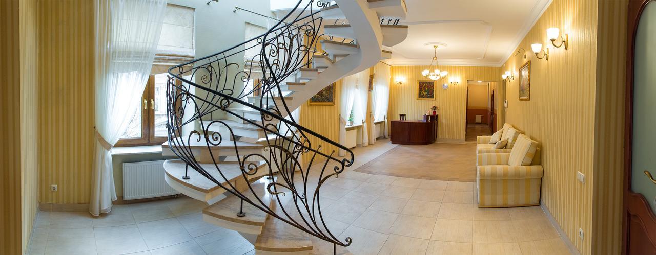 10 Rooms Lwów Zewnętrze zdjęcie